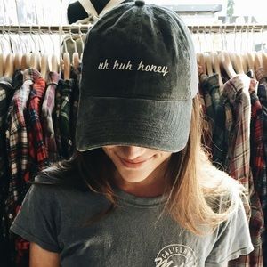 Brandy Melville Gray dad hat Uh Huh Honey